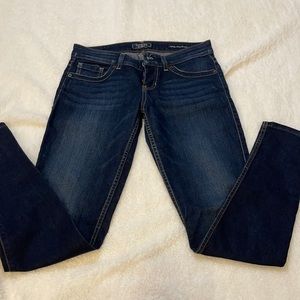 Guess Jeans - Los Angeles